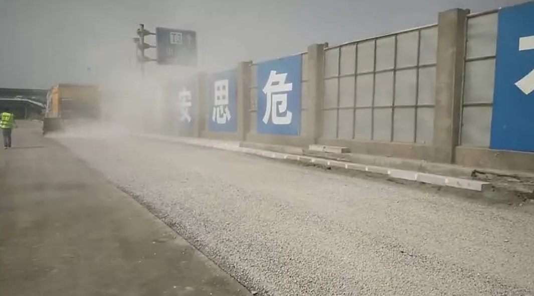 j9国际站同步车助力西安机场、北京城郊路面建设